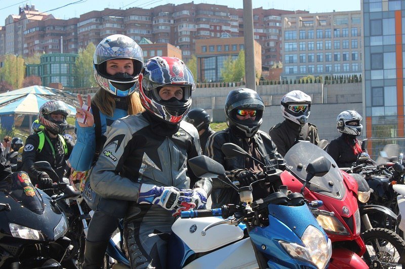 На Набережной состоялось юбилейное открытие мотосезона: байкеры поделились секретами подготовки 14