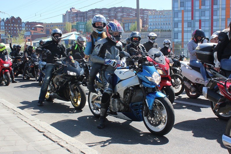 На Набережной состоялось юбилейное открытие мотосезона: байкеры поделились секретами подготовки 29