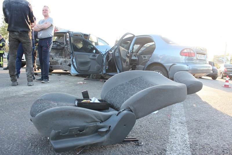 В страшном ДТП на Набережной столкнулись 4 машины: 5 пострадавших, из них 2 детей 11