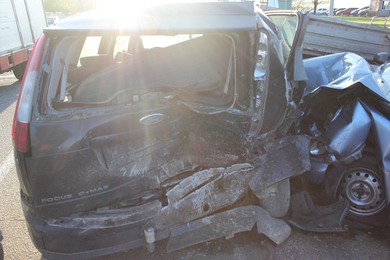 В страшном ДТП на Набережной столкнулись 4 машины: 5 пострадавших, из них 2 детей 22