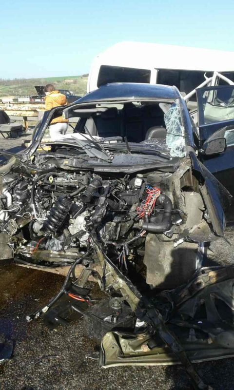 Жуткая авария под Днепром: пострадавших вырезали из авто, погибла женщина 5