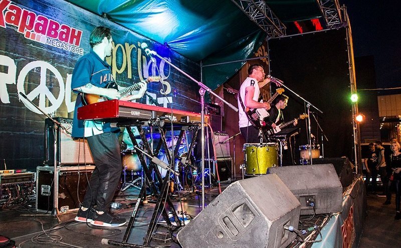 Второй день Spring Rock Fest: KADNAY на сцене, толпы девчонок и лирика 5