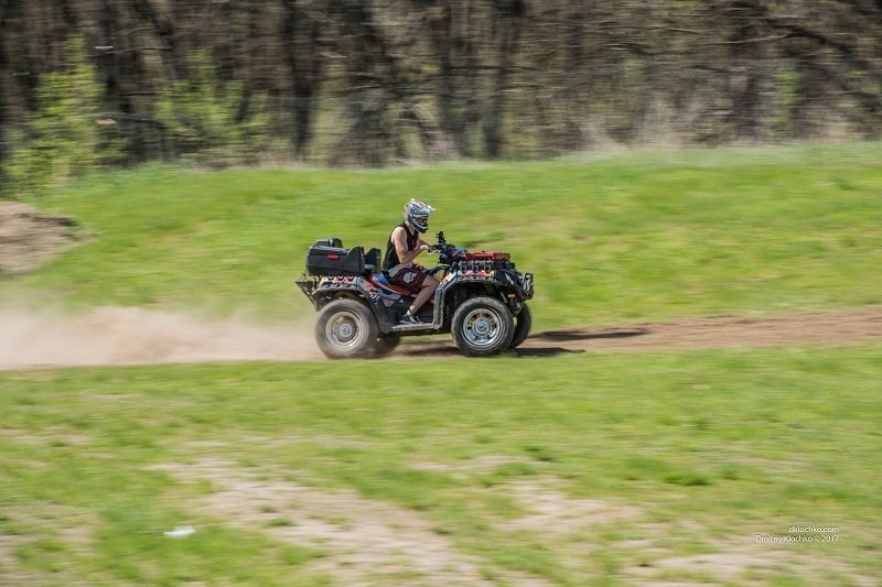 Весна в Днепре: шашлыки на улице, прогулки и девушки в юбках 12