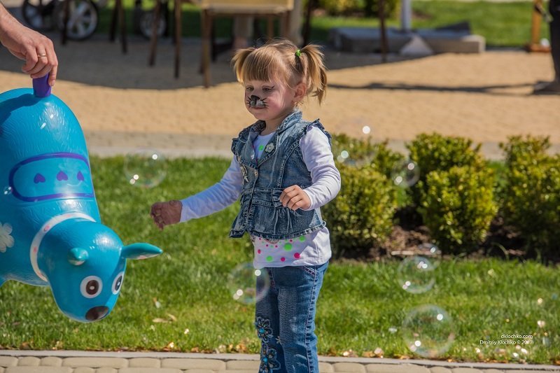 Весна в Днепре: шашлыки на улице, прогулки и девушки в юбках 15