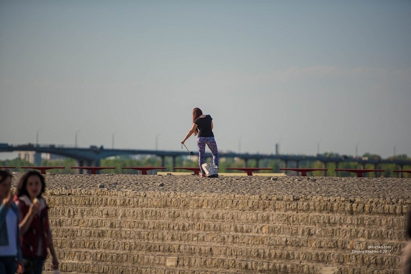 Весна в Днепре: шашлыки на улице, прогулки и девушки в юбках 21