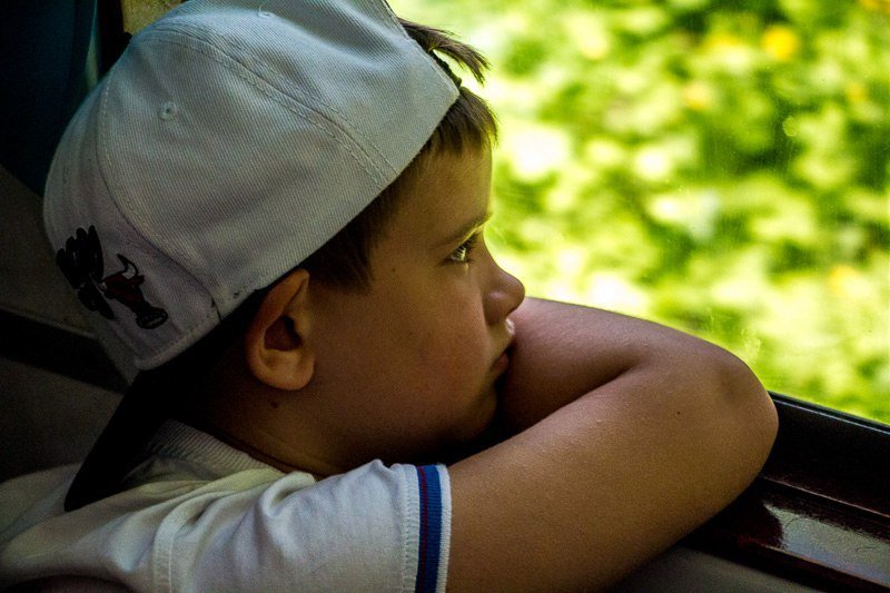 Детская радость: в Днепре прошло торжественное открытие железной дороги 8