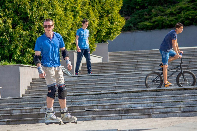 1 мая в Днепре: ищите себя на фотографиях 26