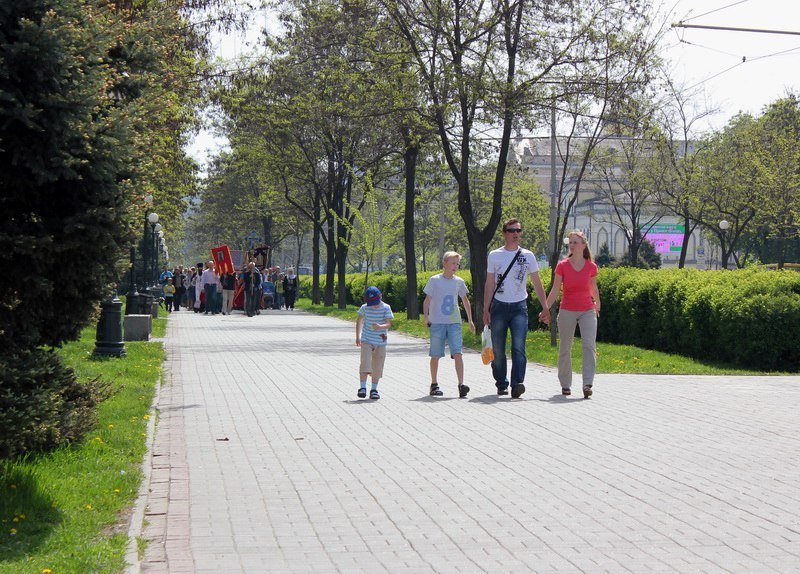 В Днепре прошло памятное шествие в честь блаженной Матроны 3