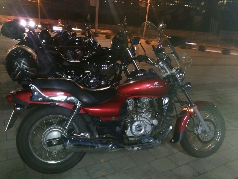 Сезон открыт: в Днепре из гаража угнали мотоцикл 1