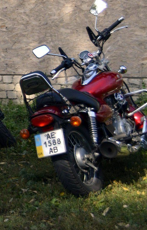 Сезон открыт: в Днепре из гаража угнали мотоцикл 2