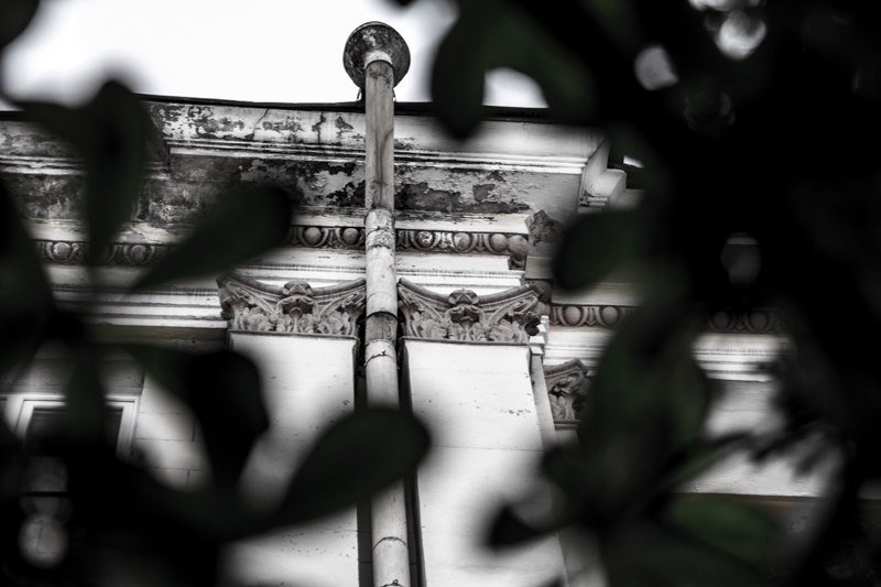 Было - стало: гостиница на проспекте Яворницкого 200 лет назад и сейчас 23