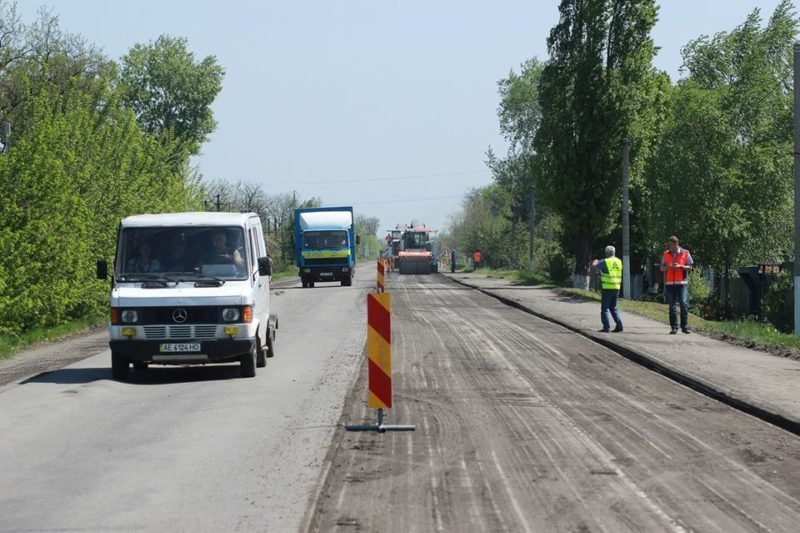 Дождались: начался капитальный ремонт одной из проблемных трасс Днепропетровщины 6