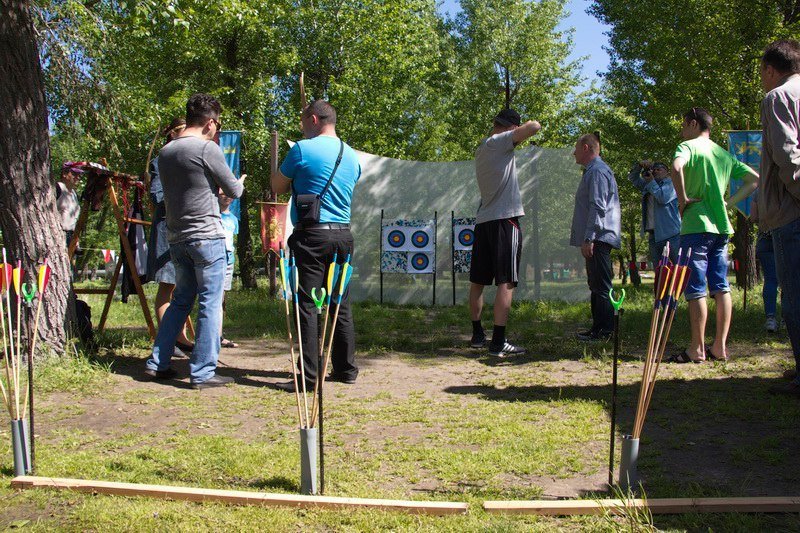В Днепре прошел турнир по стрельбе из лука для участников АТО и членов их семей 6