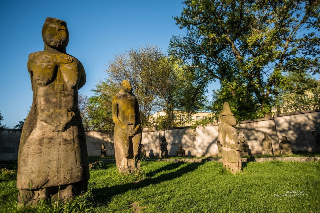 Все, что нужно знать о "женских сиськах" Днепра 13