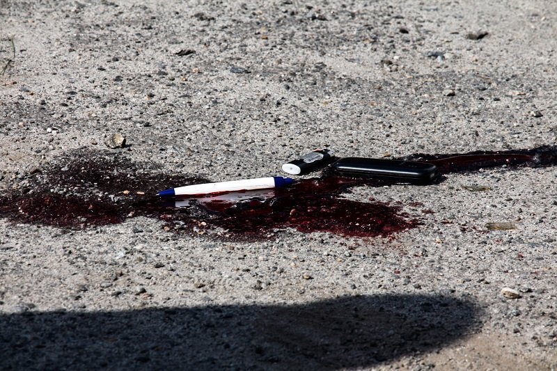 На Победе на парковке нашли труп мужчины с пробитой головой 5