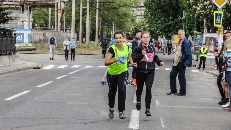 Марина Филатова провела ежегодную спортивную эстафету в честь Дня Победы 15