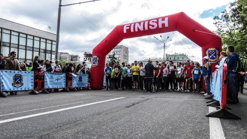 Марина Филатова провела ежегодную спортивную эстафету в честь Дня Победы 33