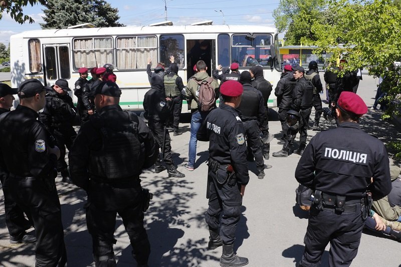 Официальные комментарии полиции на тему драк 9 мая 3