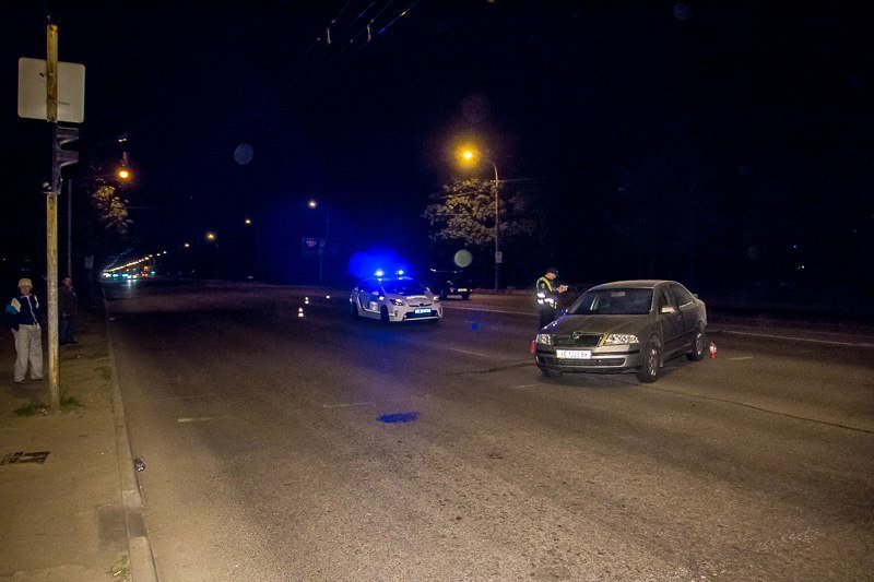 Масштабная авария на Набережной Победы: столкнулись Skoda и Mitsubishi 3