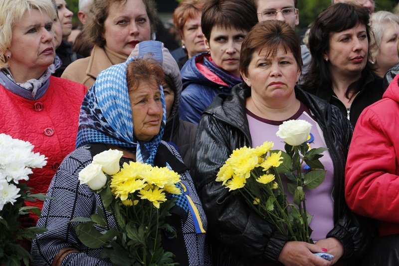 В Днепре открыли уникальную Аллею памяти героев АТО 5