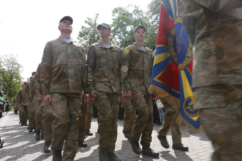 В Днепре открыли уникальную Аллею памяти героев АТО 10