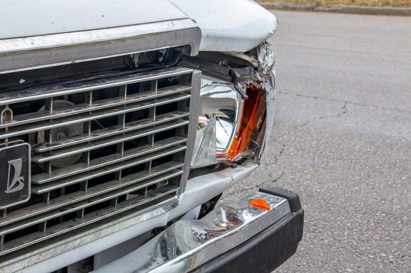 ДТП на Донецком шоссе: из-за столкновения двух авто затруднено движение 1