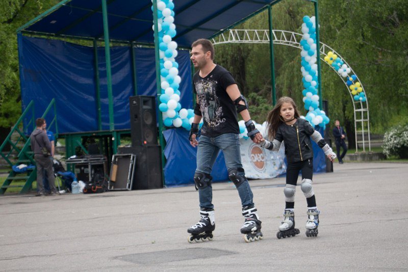 Парад роллеров, прыжки на батуте и скалолазание: в Днепре прошел фестиваль экстремального спорта 6