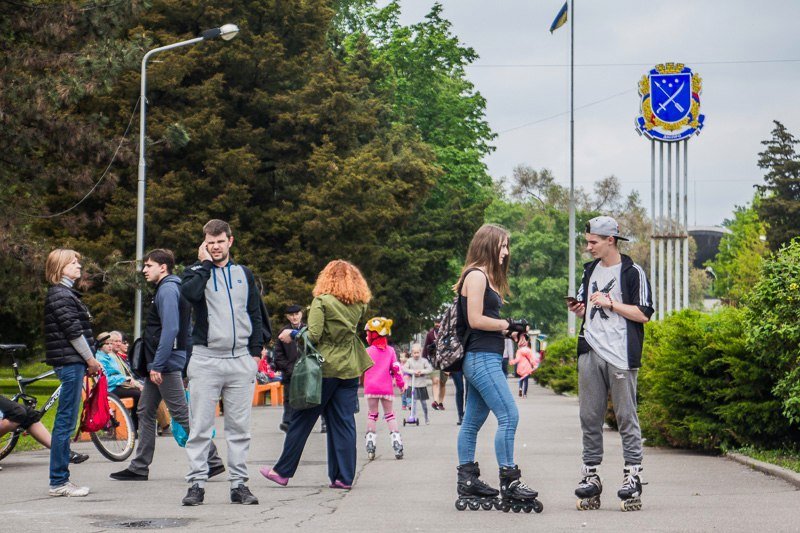 Парад роллеров, прыжки на батуте и скалолазание: в Днепре прошел фестиваль экстремального спорта 11