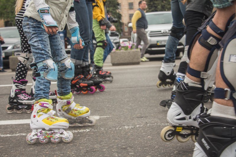 Парад роллеров, прыжки на батуте и скалолазание: в Днепре прошел фестиваль экстремального спорта 13