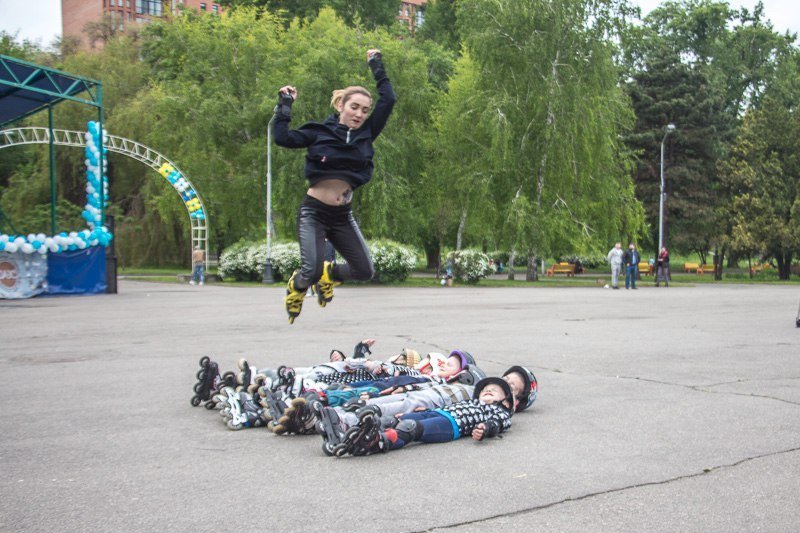 Парад роллеров, прыжки на батуте и скалолазание: в Днепре прошел фестиваль экстремального спорта 19