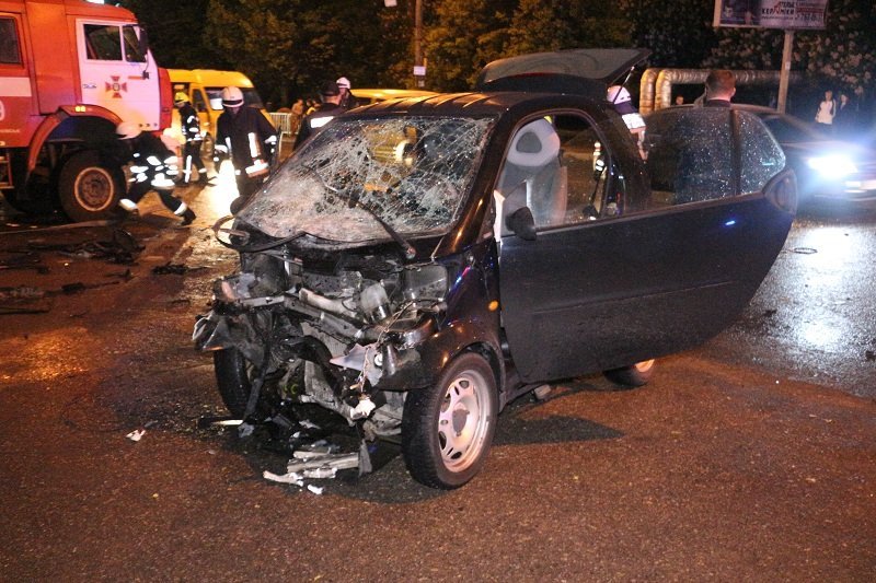 Тройное ДТП на Паникахи: пострадали 4 человека 1