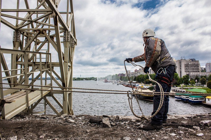 Борис Филатов проверил ход ремонтных работ на Новом мосту 5