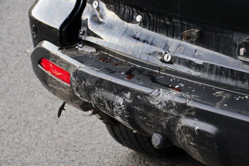 На проспекте Богдана Хмельницкого полицейский Prius въехал в новую Honda 2