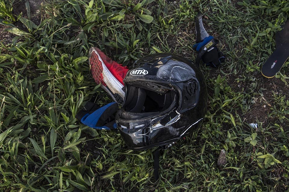 ДТП на Набережной Заводской: разбился еще один мотоциклист на Kawasaki 8