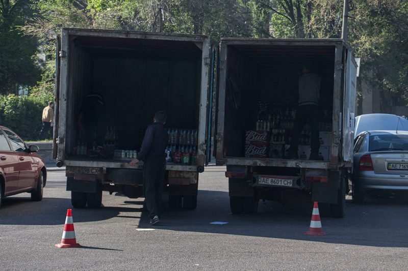 ДТП на Запорожском шоссе: столкнулись Opel Astra и грузовик Богдан 7