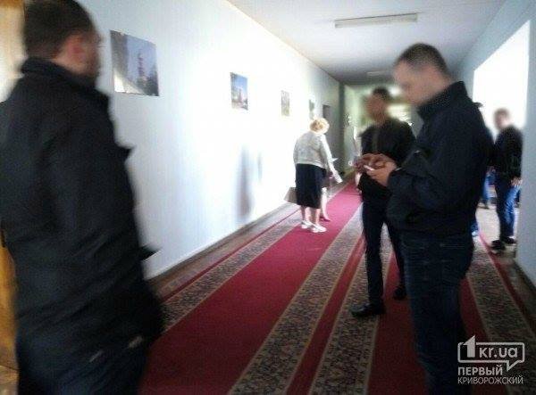 Конец эры Вилкулов: В Кривом Роге депутаты и чиновники мэрии бежали из рабочих мест, город лихорадит 1