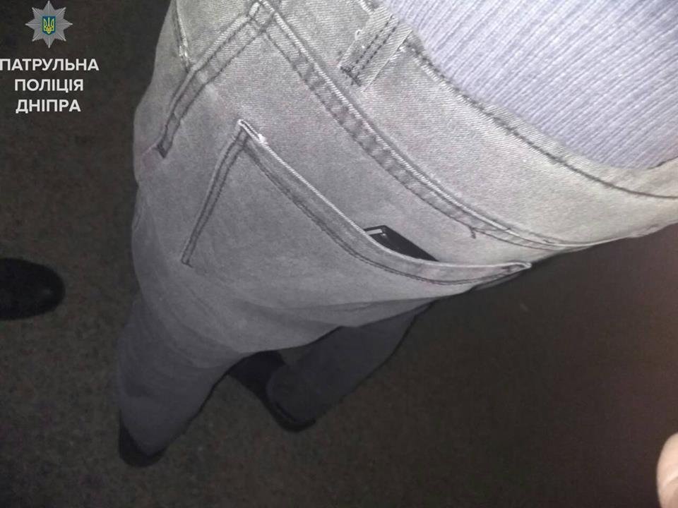 Моментальная реакция: патрульные полицейские по горячим следам поймали грабителей 2