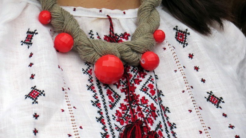 На Фестивальном причале провели флешмоб ко Дню вышиванки 19