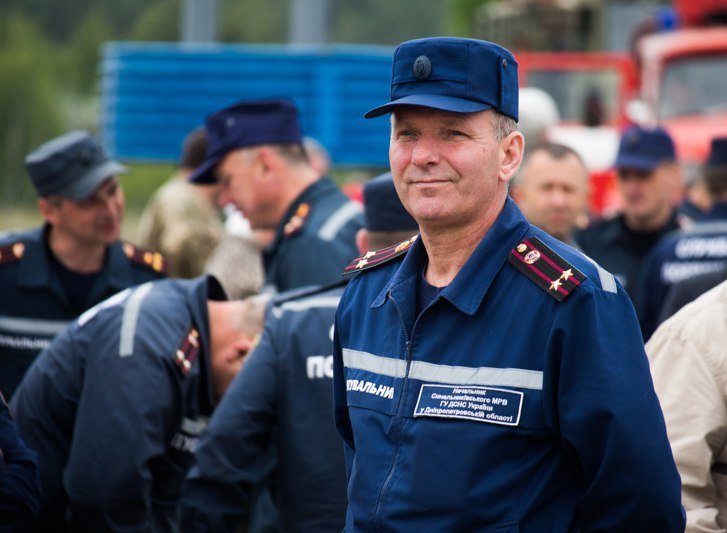 Огонь, пожарная техника и сотни спасателей: что происходило на военном полигоне под Днепром 2