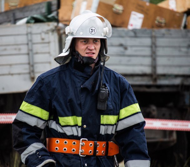 Огонь, пожарная техника и сотни спасателей: что происходило на военном полигоне под Днепром 5