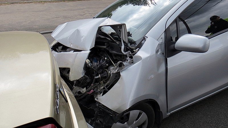 ДТП на Сичеславской Набережной: столкнулись Toyota и Daewoo 4