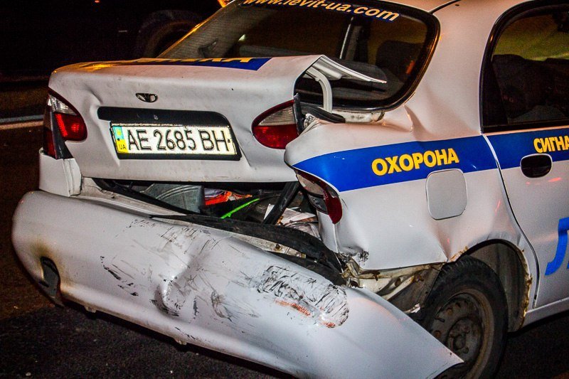 ДТП на Набережной с участием маршрутки: в больнице оказались три человека 10