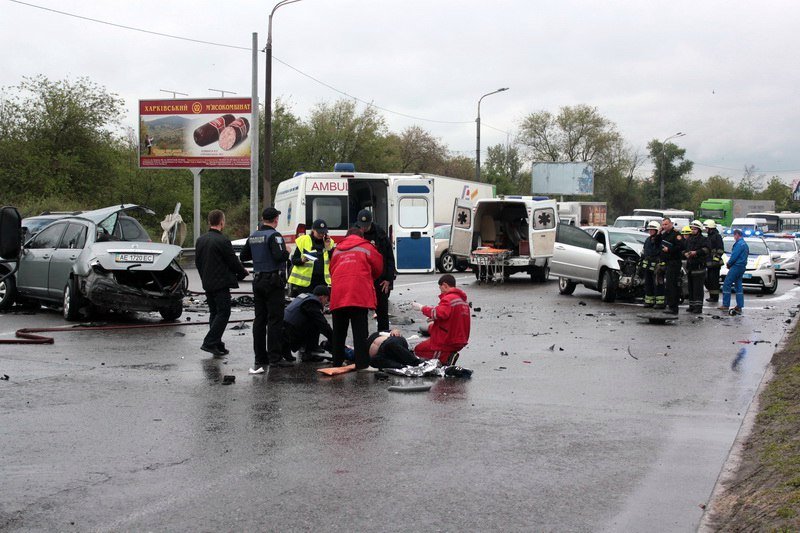 Авария с пострадавшими на Набережной: подробности происшествия 5