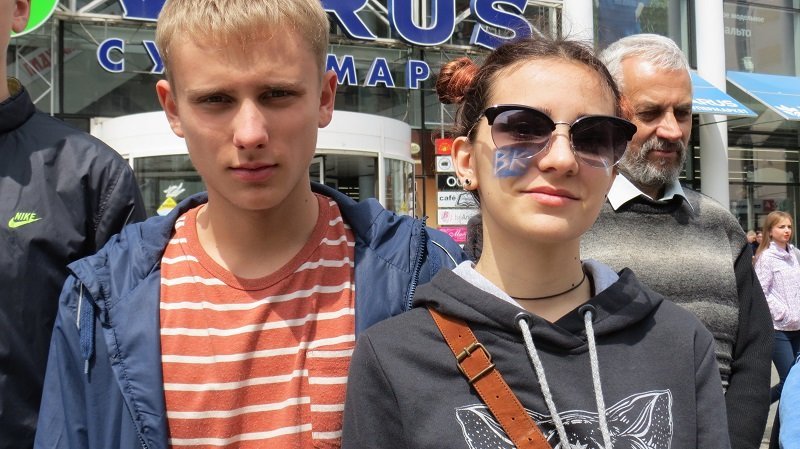 Верните нам ВК: в центре Днепра прошел митинг против запрета социальных сетей 14
