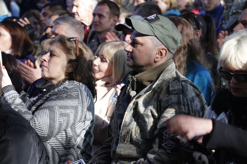 В Днепре прошел фестиваль "Песни, рожденные в АТО" 8