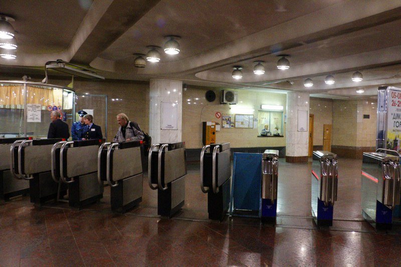 Борис Филатов провел инспекцию городского метрополитена 21