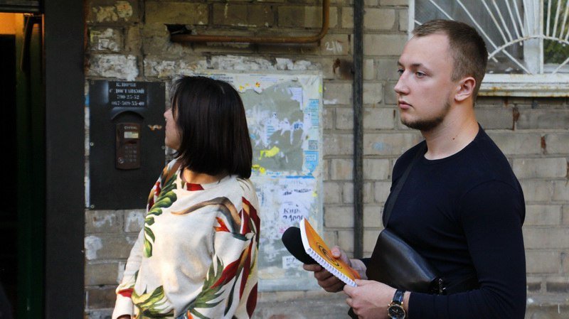 Синдром Плюшкина: в одной из многоэтажек Днепра женщина отравляет жизнь соседям 8