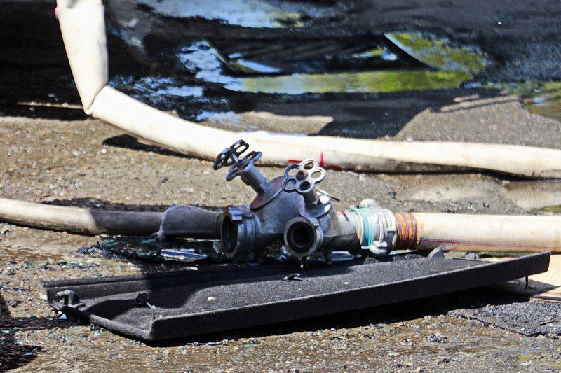 В Днепре возле "Озерки" горел Volkswagen: подробности 6