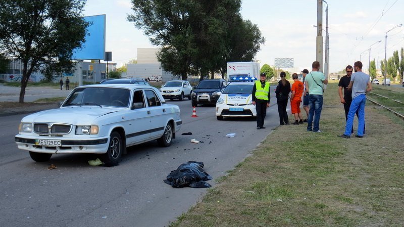 ДТП на Донецком шоссе: водитель на Волге насмерть сбил женщину 1