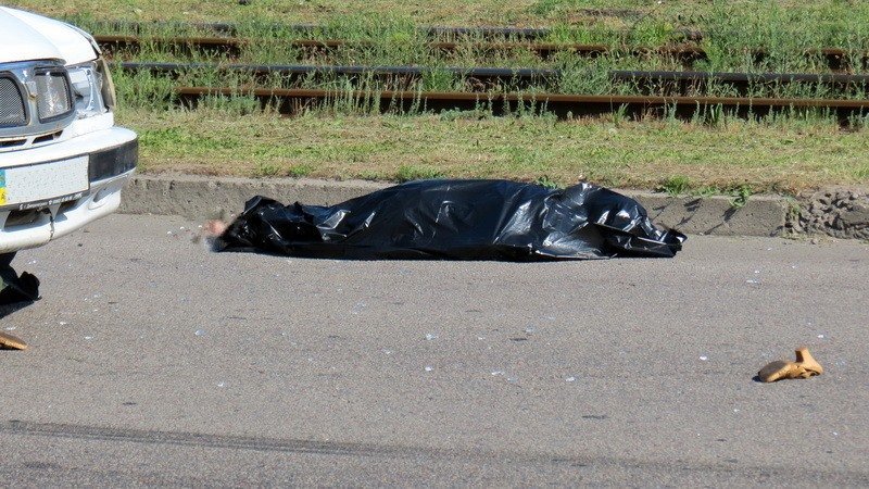 ДТП на Донецком шоссе: водитель на Волге насмерть сбил женщину 2